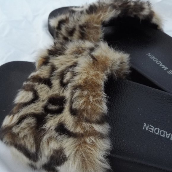 Steve Madden "Softey" Leopard Faux Fur Slide - Picture 5 of 6